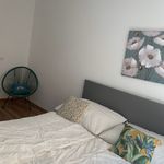 Miete 3 Schlafzimmer wohnung von 77 m² in Wien