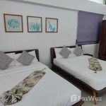 Rent 5 bedroom house of 340 m² in Phuket
