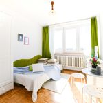 Wynajmij 3 sypialnię apartament z 51 m² w Warszawa