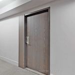 Rent 1 bedroom apartment of 634 m² in Toronto