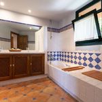 Rent 5 bedroom house of 400 m² in Calahonda