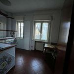 Rent 3 bedroom apartment of 110 m² in Naples