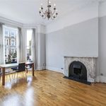 Rent 1 bedroom flat of 64 m² in London