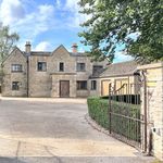 Rent 4 bedroom house in Cotswold