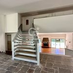 Rent 12 bedroom house of 700 m² in Roma