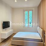 Rent 3 bedroom apartment of 83 m² in Florence