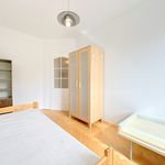 Wynajmij 3 sypialnię apartament z 67 m² w Cracow