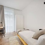 Rent a room of 69 m² in berlin