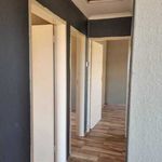 Rent 3 bedroom house of 250 m² in Pretoria