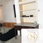 Ενοικίαση 3 υπνοδωμάτιο σπίτι από 220 m² σε Glyfada