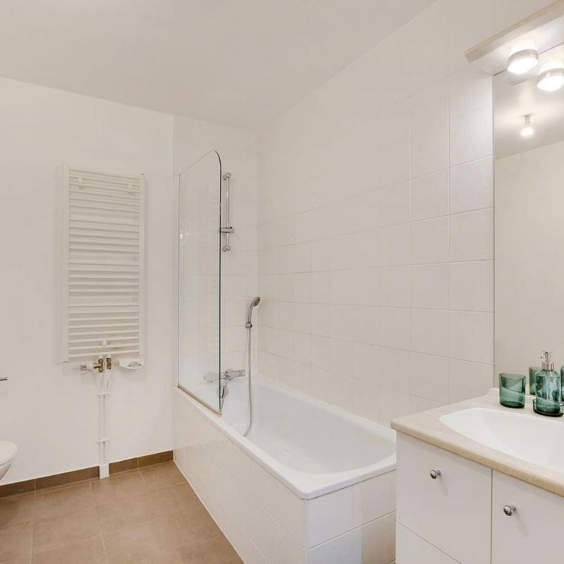 Rent this boheme-styled 9 m² in coliving bedroom in Paris - PA99 Paris 19ème
