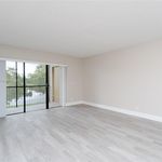 Rent 2 bedroom apartment of 1231 m² in Weston