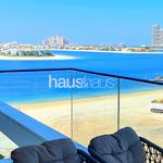 Rent 1 bedroom apartment of 93 m² in Palm Jumeirah