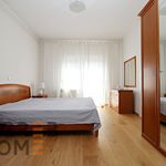 Najam 4 spavaće sobe stan od 180 m² u Zagreb