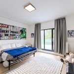 Huur 4 slaapkamer appartement van 361 m² in Ukkel