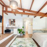Rent 5 bedroom house of 300 m² in Gavà