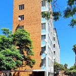 Rent 2 bedroom apartment of 75 m² in Pretoria