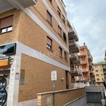 Rent 5 bedroom apartment of 80 m² in Pomezia