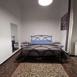 Rent a room of 175 m² in Genova