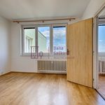 Pronajměte si 4 ložnic/e byt o rozloze 63 m² v Jindřichův Hradec
