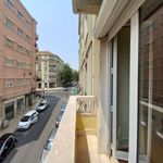 Rent 3 bedroom apartment of 120 m² in Lisboa