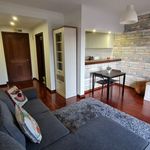 Rent 1 bedroom apartment of 65 m² in Funchal