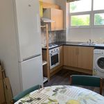 Rent 4 bedroom apartment in Manchester