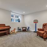 Rent 3 bedroom apartment of 2200 m² in Chicago