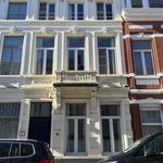 Maison de 230 m² avec 4 chambre(s) en location à Antwerp