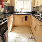 Rent 6 bedroom house in Leicester