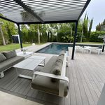 Rent 4 bedroom house of 390 m² in Estepona