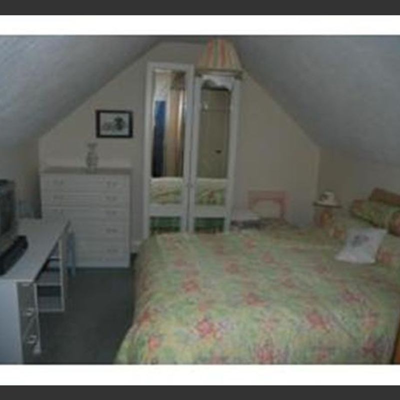 3 bedroom flat for rent Winton