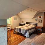 Rent 4 bedroom house of 180 m² in Wakefield
