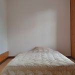 Miete 3 Schlafzimmer wohnung in Romainmôtier-Envy