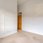 Rent 2 bedroom apartment in Walton-on-Thames
