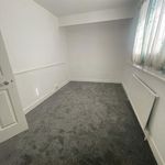 Rent 4 bedroom apartment in Barking