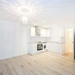 Rent 1 bedroom flat in Loughton