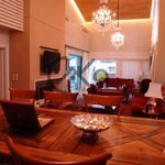 Rent 4 bedroom house of 376 m² in Glyfada