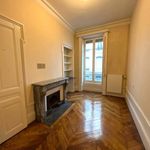 Rent 4 bedroom apartment of 88 m² in LYON