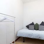 Rent 3 bedroom apartment of 100 m² in Zaragoza