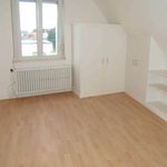 Rent 4 bedroom house of 120 m² in Saint-Quentin