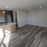Rent 4 bedroom house in Woodend