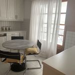 Rent 3 bedroom apartment of 220 m² in Γλυφάδα