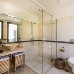 Rent 4 bedroom apartment of 235 m² in Marbella