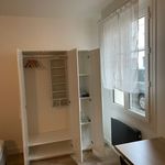 Rent 1 bedroom apartment of 28 m² in Rouen