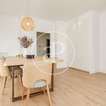 Rent 4 bedroom apartment of 143 m² in norte