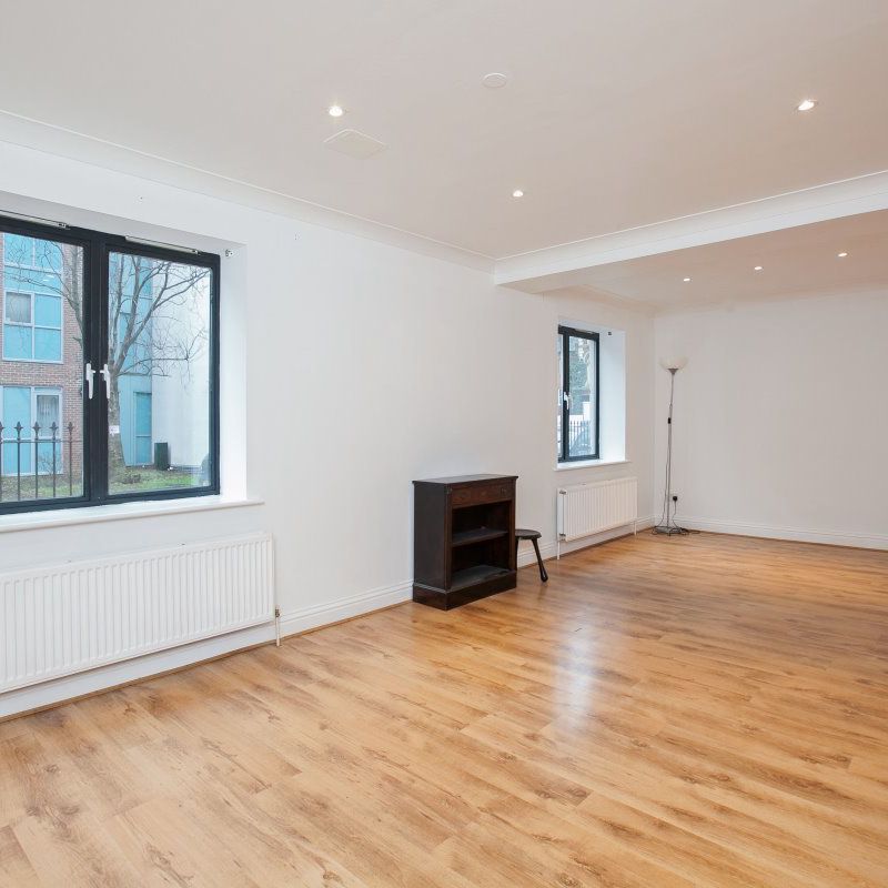 2 bedroom property to let in Manor Gardens, Holloway - £2,000 pcm
