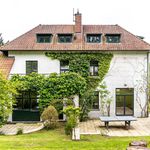 Maison de 366 m² avec 4 chambre(s) en location à Ottignies-Louvain-la-Neuve