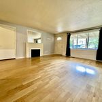 Rent 3 bedroom house of 190 m² in Portland