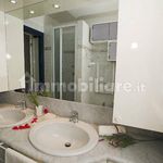 Affitto 3 camera appartamento di 90 m² in Peschiera del Garda